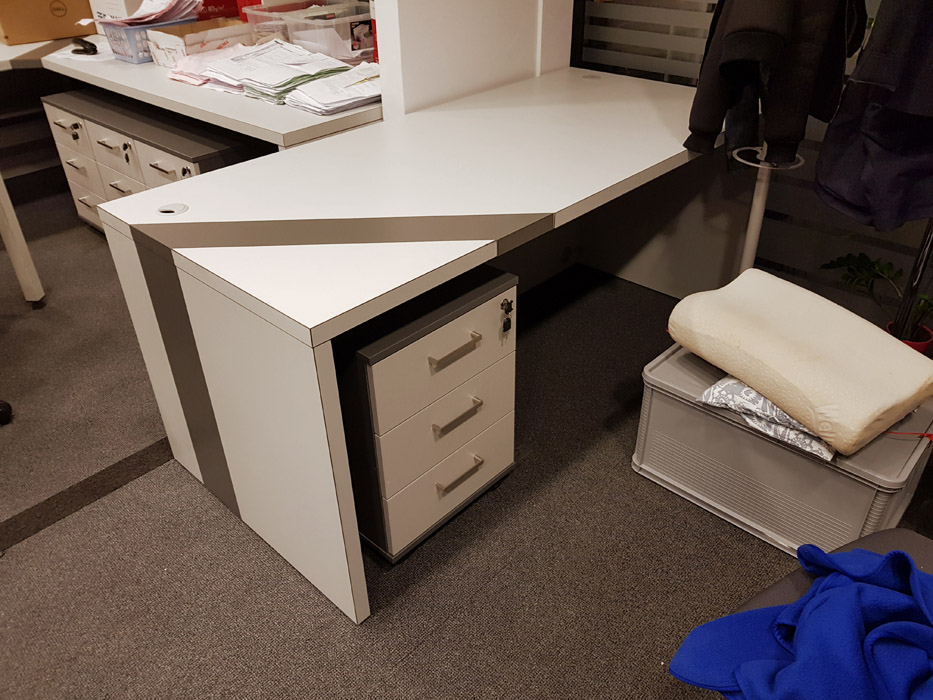 projekt mebli dla portu lotniczego we Wrocławiu