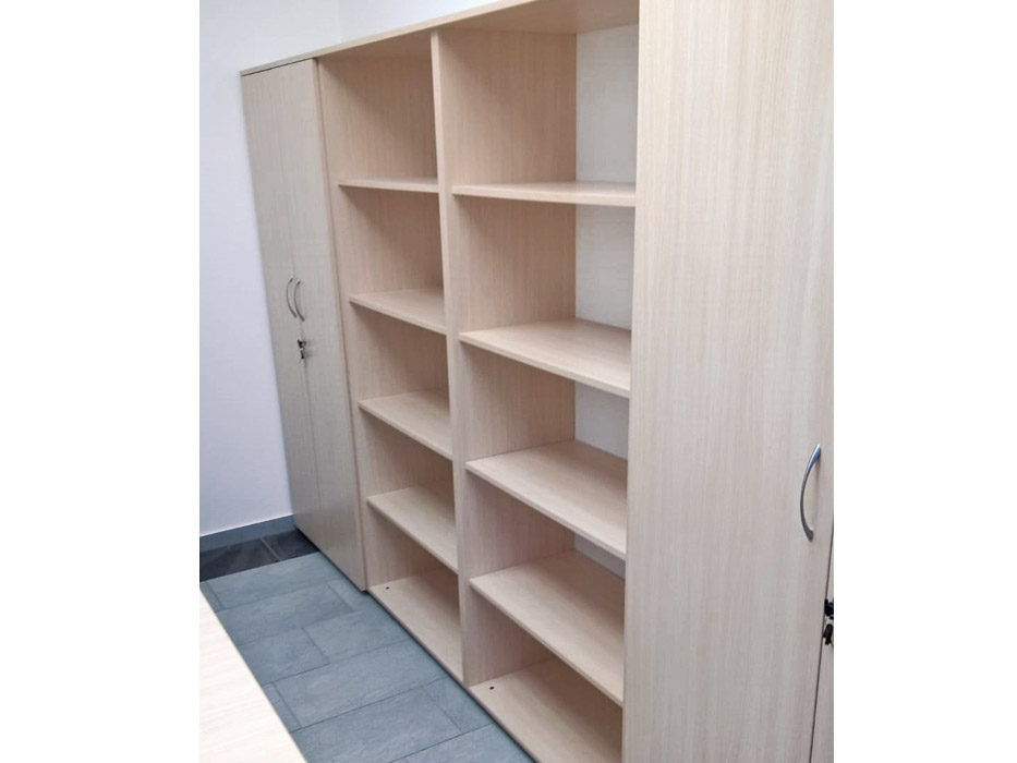 projekt i wykonanie mebli dla stacji kontroli pojazdów